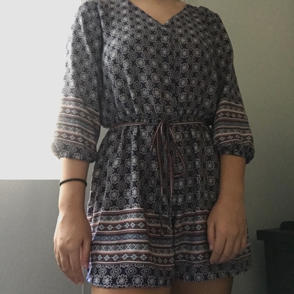 miami Patterned Romper - Picture 3 of 4